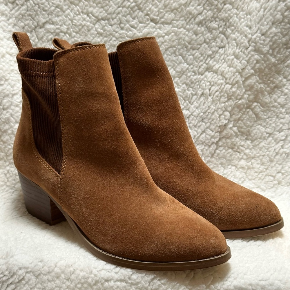 Very Volatile Los Angeles Women's Ankle Boots Raya Camel Brown Suede Size 6.5